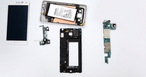 Как разобрать Samsung A5: вскрытие смартфона в домашних условиях
